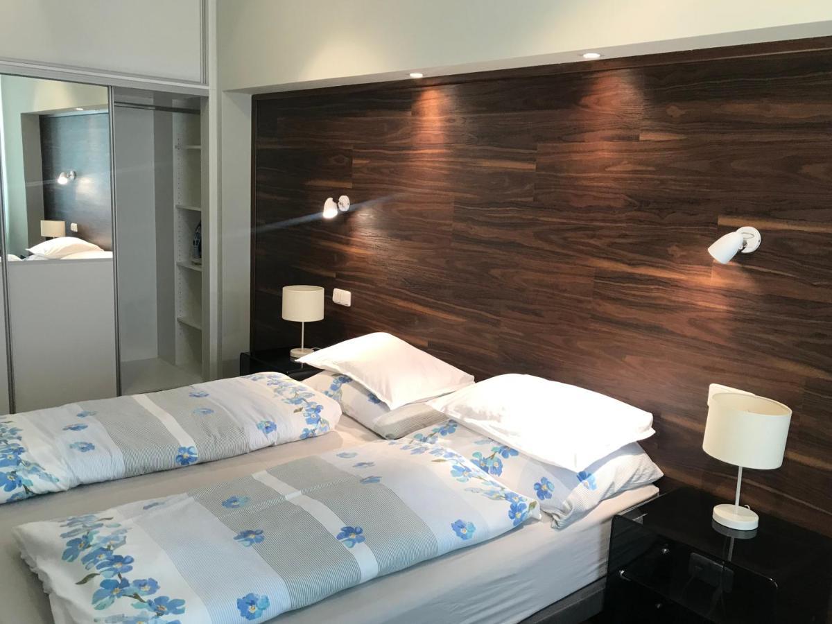 Apartman U Kolonady Karlovy Vary Eksteriør bilde