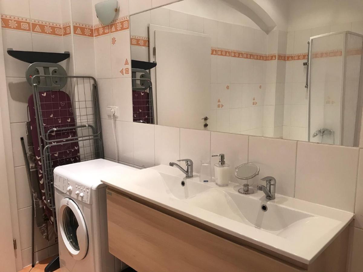 Apartman U Kolonady Karlovy Vary Eksteriør bilde